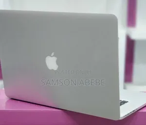 Photo - New Laptop Apple MacBook Pro 2017 16GB Intel Core I7 SSD 256GB