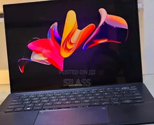 New Laptop Asus ZenBook UX32A 16GB Intel Core I7 SSD 1T