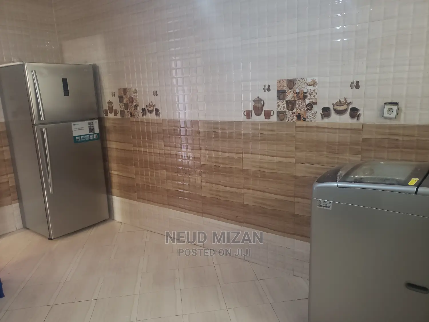 An Entire Fully Furnished Apartment With 3 Bedrooms