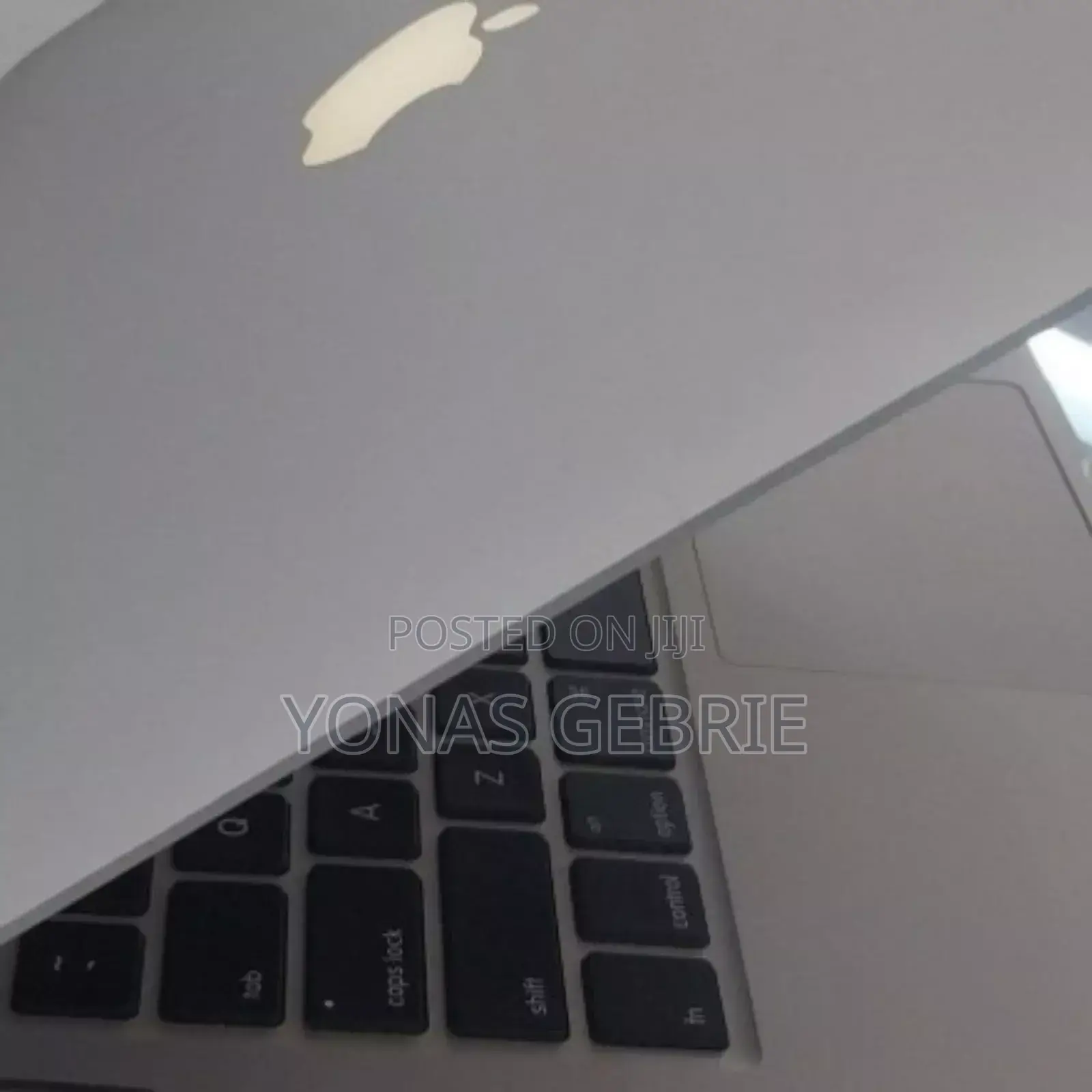 New Laptop Apple MacBook Pro 2015 16GB Intel Core I5 SSD 512GB