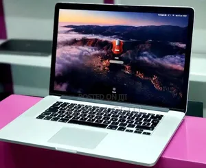 Photo - New Laptop Apple MacBook 2015 8GB Intel Core I7 SSD 256GB