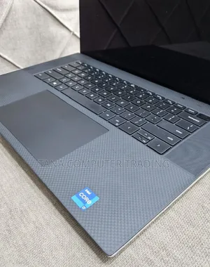 New Laptop Dell XPS 15 32GB Intel Core I7 SSD 1T