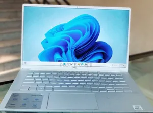 Photo - New Laptop Dell 8GB Intel Core I7 SSD 512GB