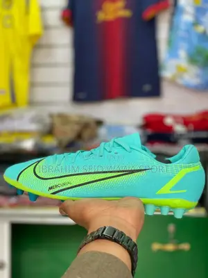 Original Football Shoes ( Clits , Taketa