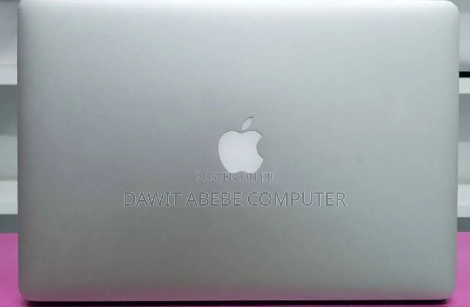 New Laptop Apple MacBook Pro 16GB Intel Core I7 SSD 256GB
