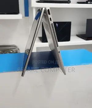 New Laptop HP Pavilion X360 8GB Intel Core I5 SSD 512GB