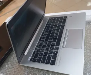 New Laptop HP EliteBook 830 G5 8GB Intel Core I5 SSD 512GB