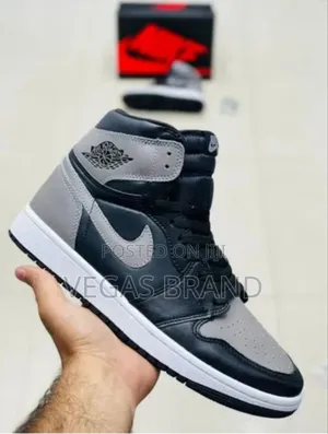 Photo - Air Jordan 1 Retro High Shadow Master Quality Shoes