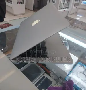 Photo - New Laptop Apple MacBook Pro 2015 16GB Intel Core I5 SSD 512GB