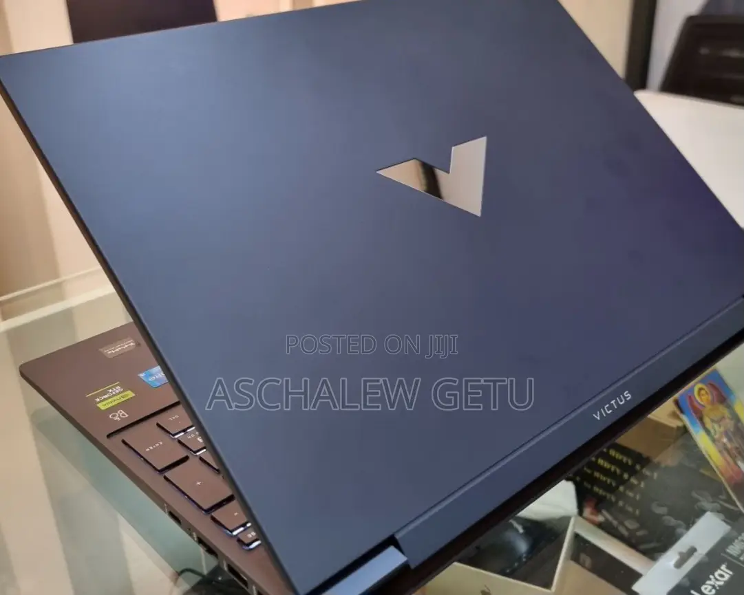 New Laptop HP Victus 15 8GB Intel Core I5 SSD 512GB