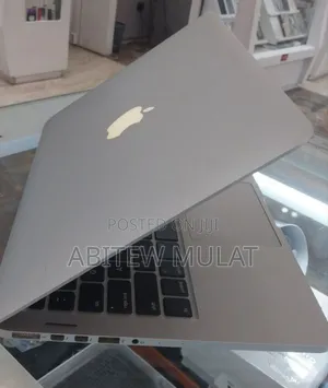 Photo - New Laptop Apple MacBook Pro 2015 16GB Intel Core I5 SSD 512GB