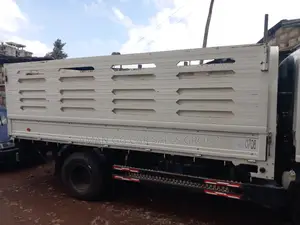 Isuzu. Obama 2022. Model.