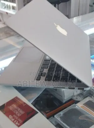 New Laptop Apple MacBook Pro 2015 16GB Intel Core I5 SSD 512GB