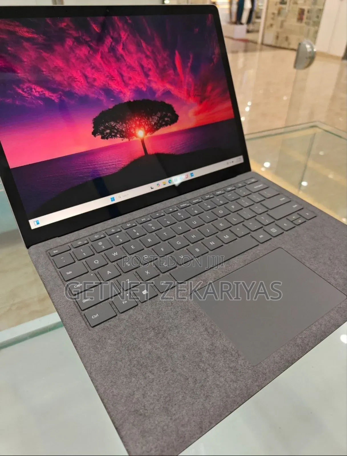 New Laptop Microsoft Surface Book 16GB Intel Core I7 SSD 512GB