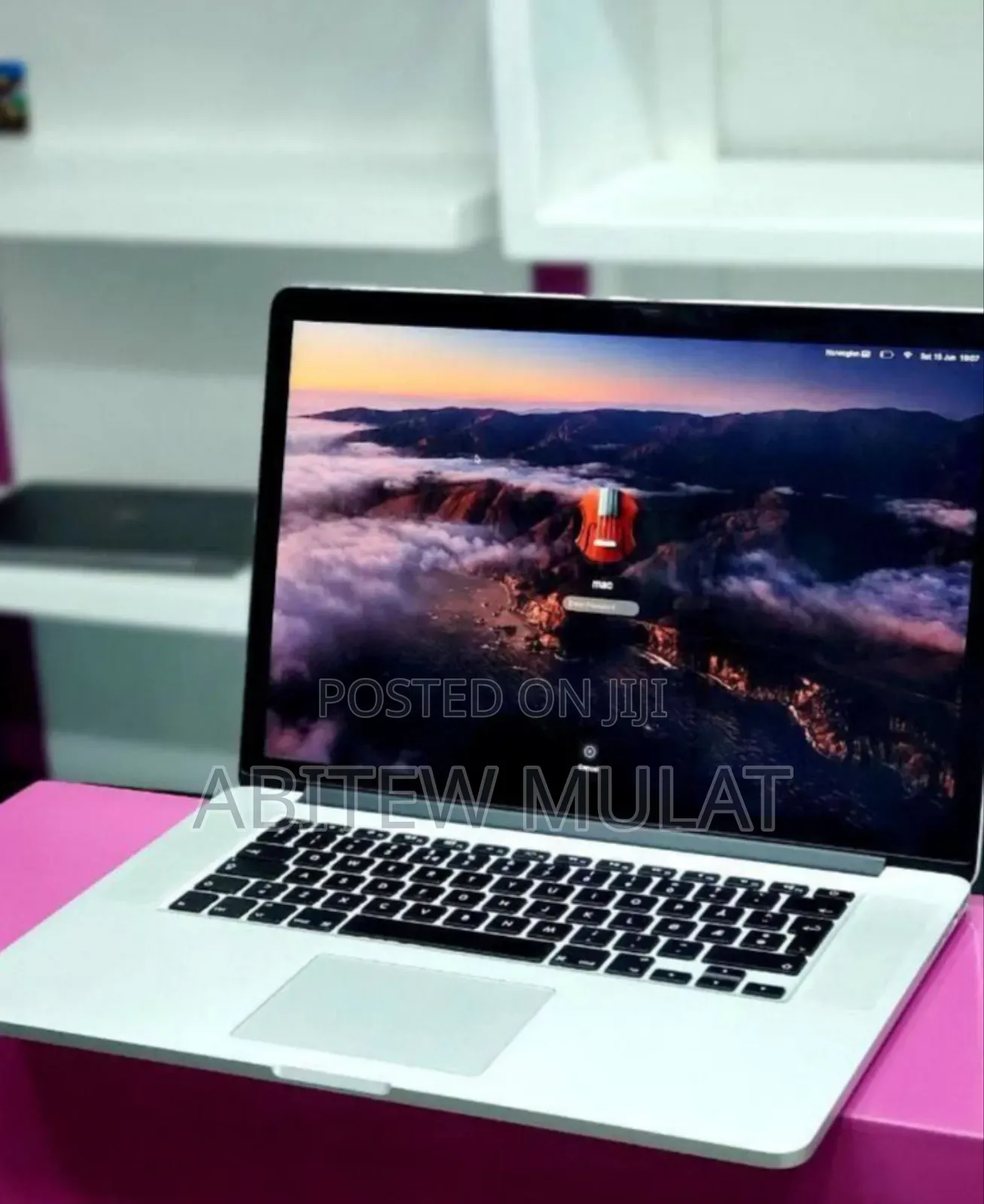 New Laptop Apple MacBook Pro 2015 16GB Intel Core I7 SSD 256GB