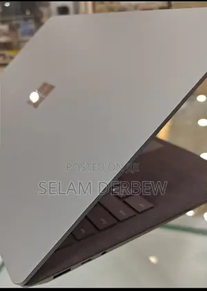 New Laptop Microsoft Surface Book 16GB Intel Core I7 SSD 512GB