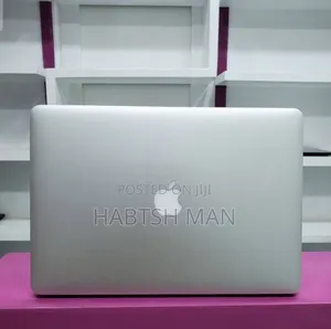 New Laptop Apple MacBook Pro 2015 16GB Intel Core I7 SSD 256GB