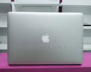 New Laptop Apple MacBook Pro 2015 16GB Intel Core I7 SSD 256GB