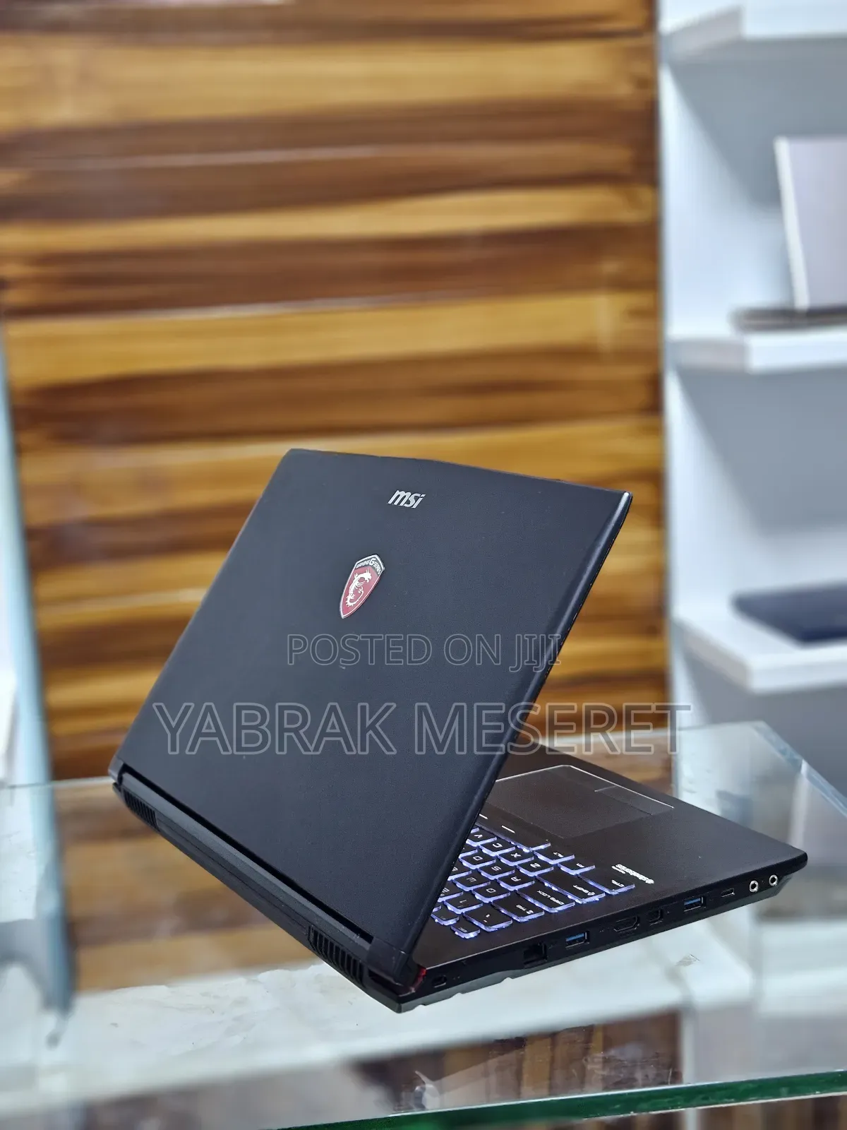 New Laptop MSI 8GB Intel Core I5 HDD 1T