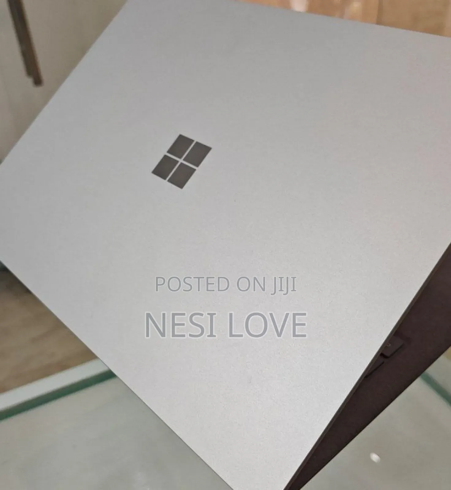 New Laptop Microsoft Surface 16GB Intel Core I7 SSD 512GB