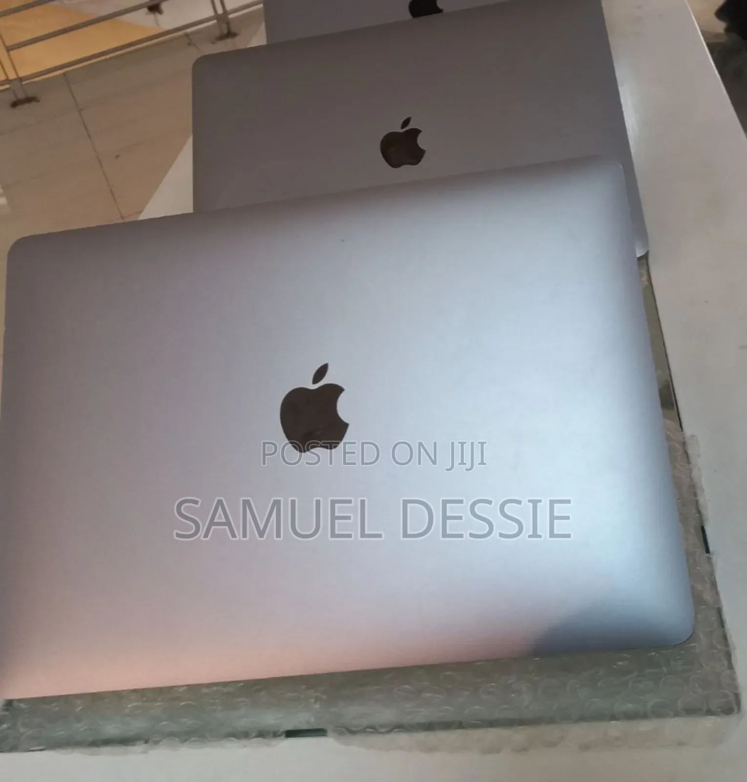 New Laptop Apple MacBook Pro 2018 8GB Intel Core I5 SSD 512GB