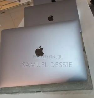 New Laptop Apple MacBook Pro 2018 8GB Intel Core I5 SSD 512GB