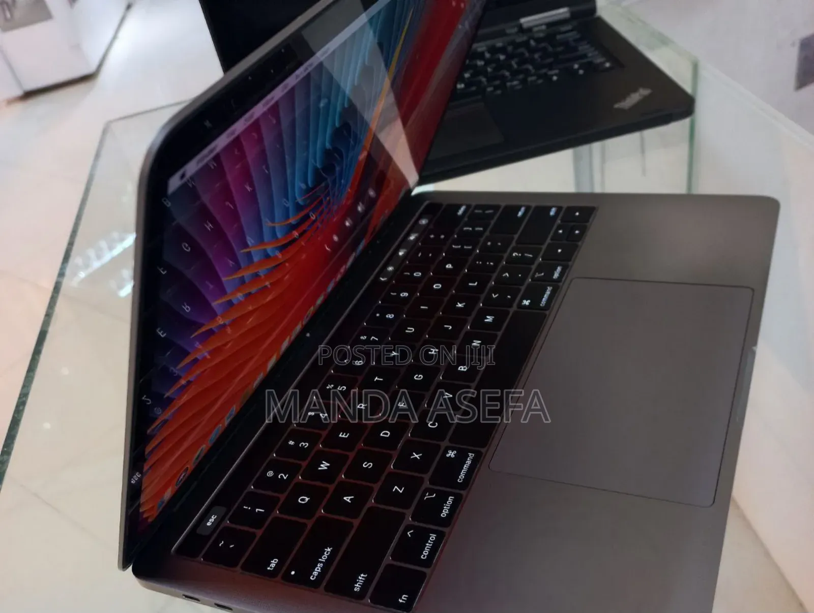 New Laptop Apple MacBook Pro 2018 8GB Intel Core I5 SSD 512GB