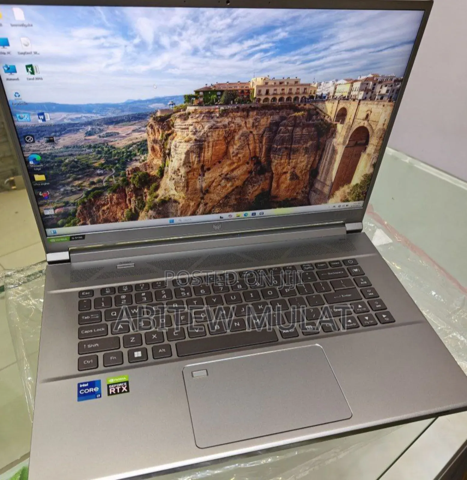 New Laptop Acer Predator Helios 300 16GB Intel Core I7 SSD 1T