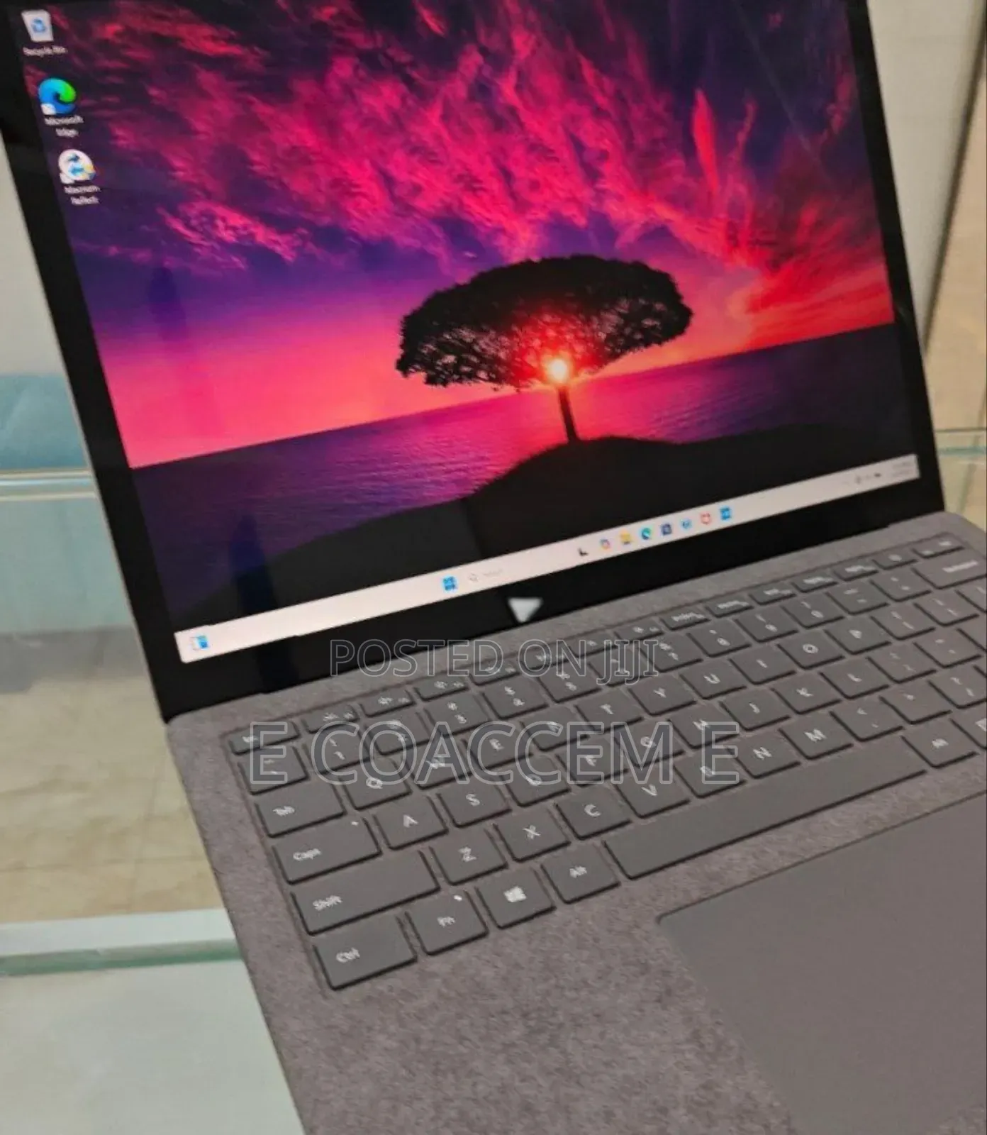 New Laptop Microsoft Surface 16GB Intel Core I7 SSD 512GB