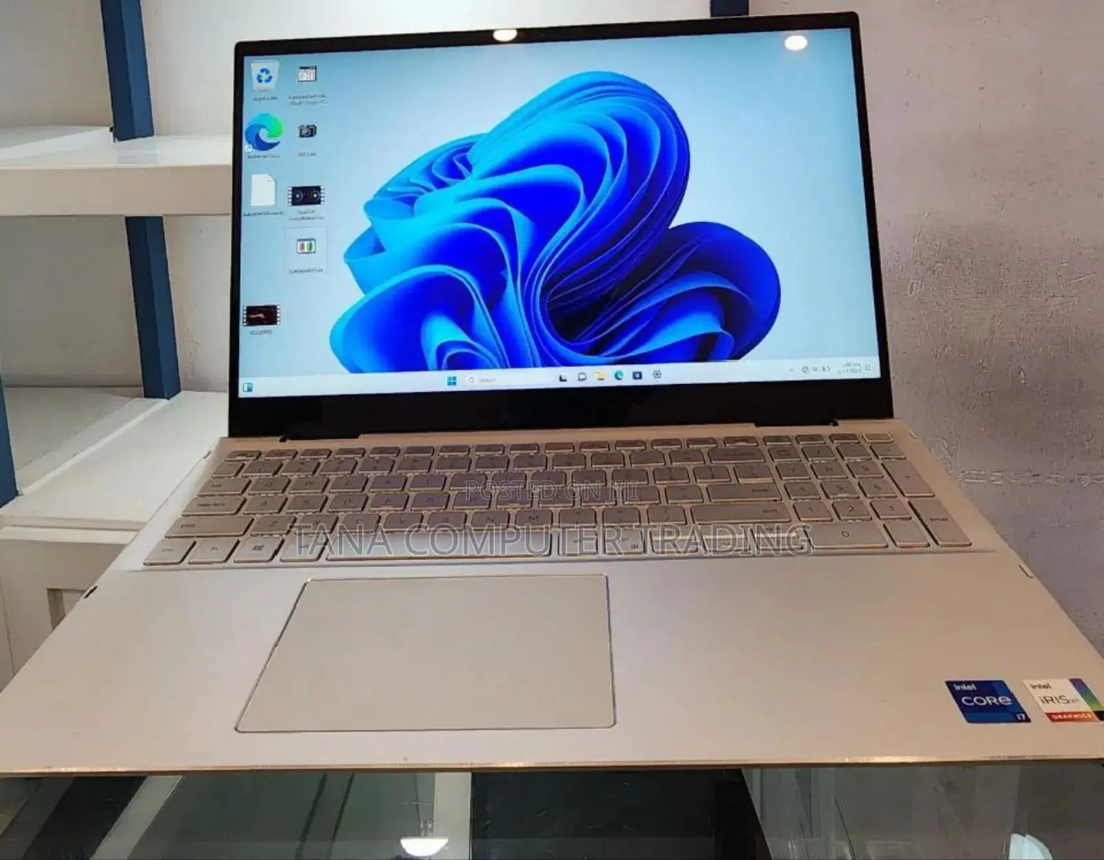 New Laptop Dell Inspiron 15 16GB Intel Core I7 SSD 512GB