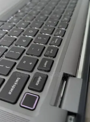 Photo - New Laptop Dell Latitude 7450 32GB Intel Core I7 SSD 512GB