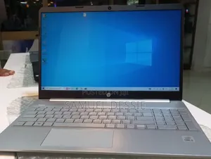 New Laptop HP Stream Notebook 8GB Intel Core I5 SSD 256GB