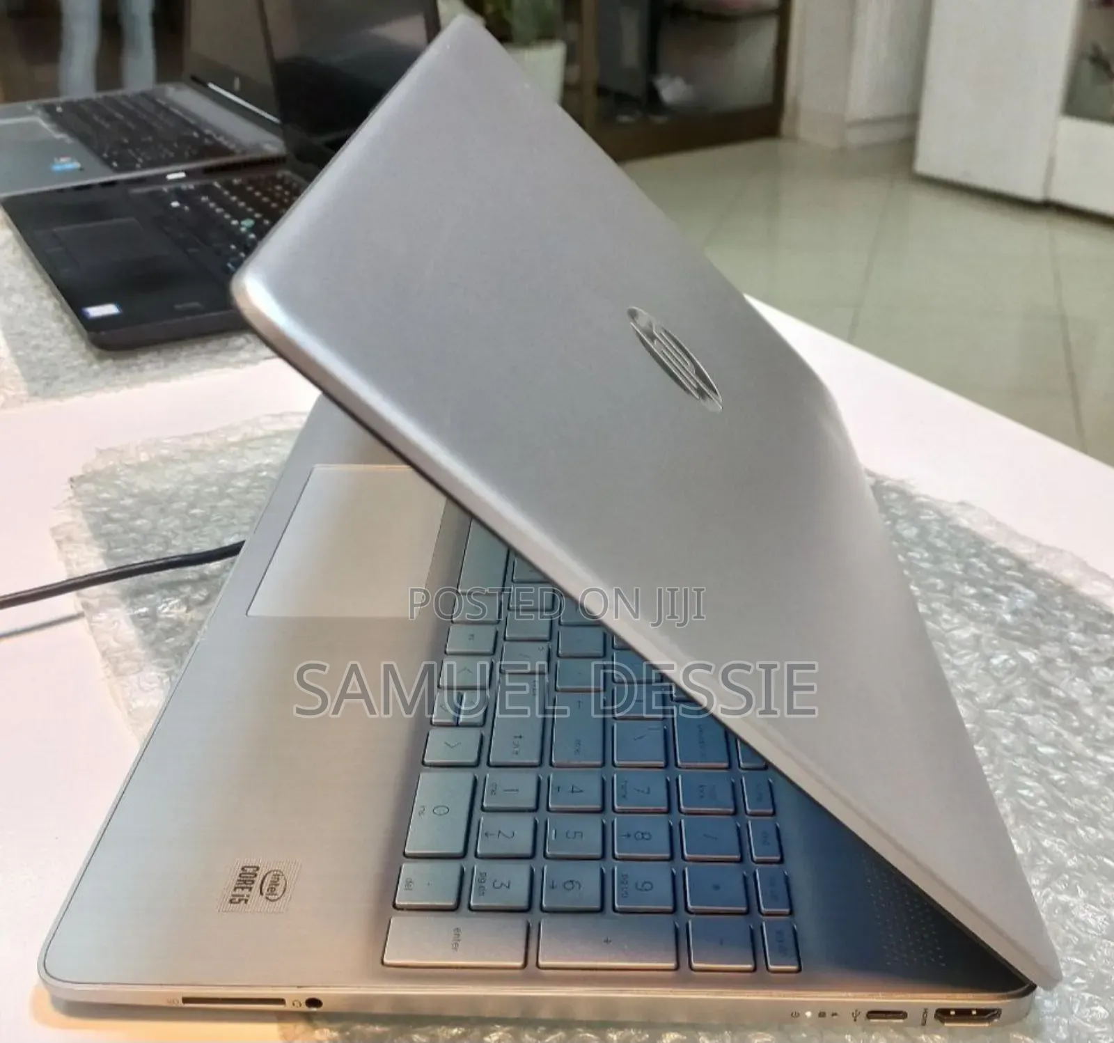 New Laptop HP Stream Notebook 8GB Intel Core I5 SSD 256GB