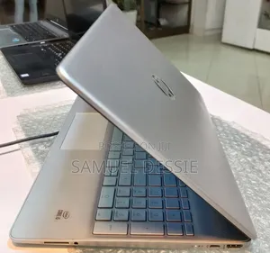 New Laptop HP Stream Notebook 8GB Intel Core I5 SSD 256GB