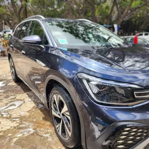 Volkswagen ID.6 2023 White