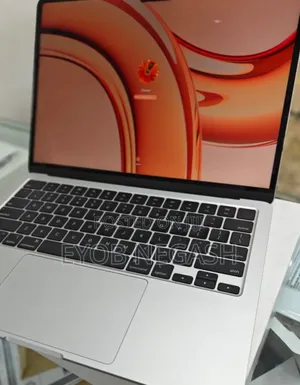 Photo - New Laptop Apple MacBook Air 2023 M2 8GB Apple M2 SSD 256GB