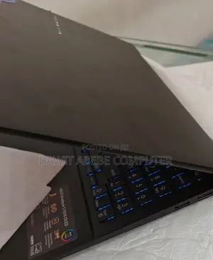 Photo - New Laptop Asus Vivobook 16 16GB Intel Core I9 SSD 1T