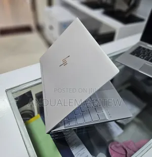 New Laptop HP Envy 13 8GB Intel Core I5 SSD 512GB