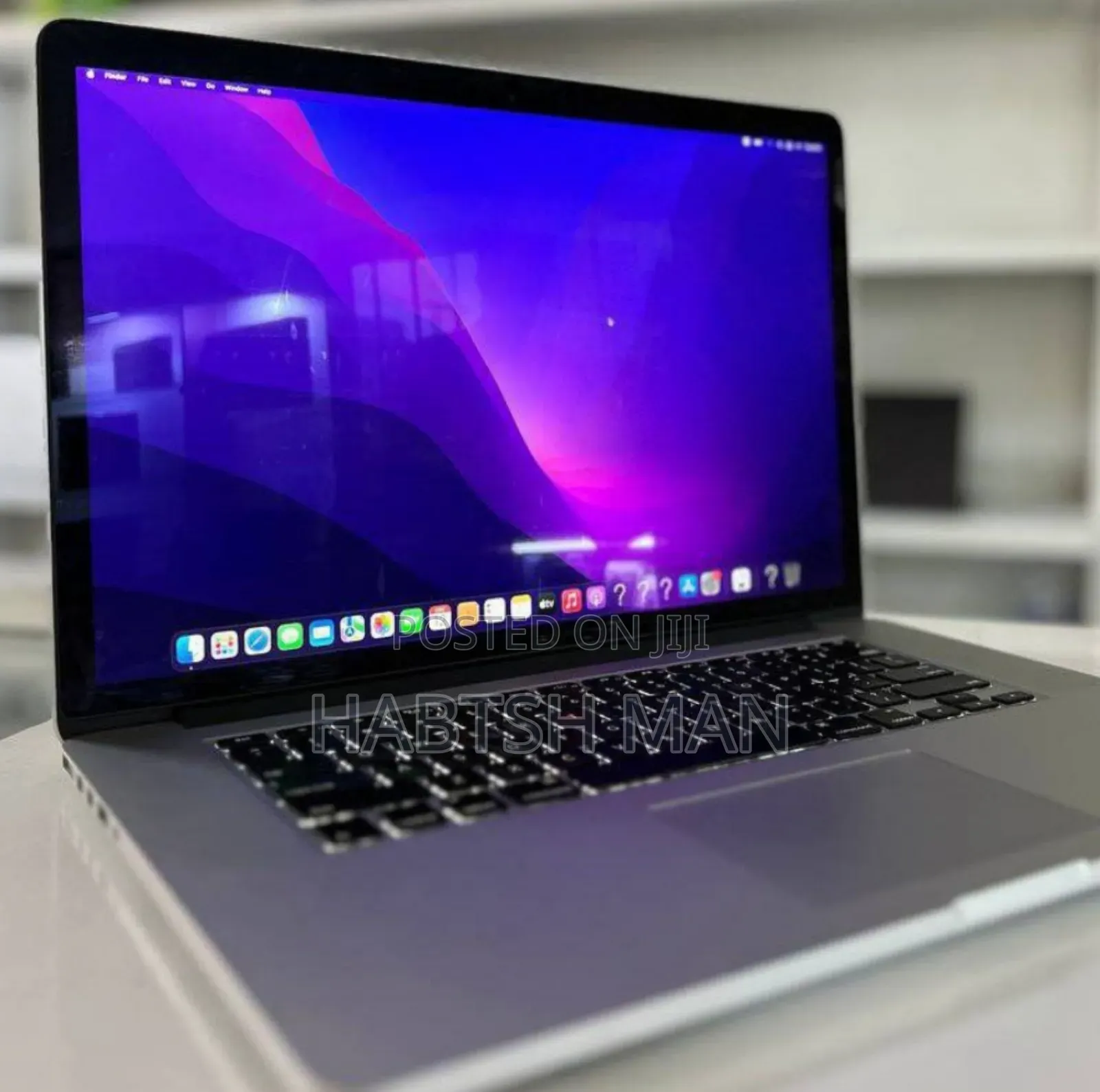 New Laptop Apple MacBook Pro 2015 16GB Intel Core I7 SSD 256GB