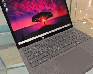 New Laptop Microsoft Surface 16GB Intel Core I7 SSD 512GB