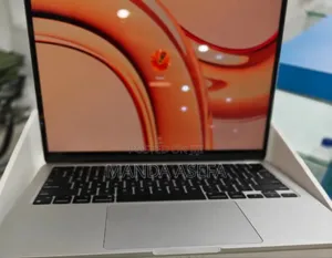 New Laptop Apple MacBook Air 8GB Apple M2 SSD 256GB