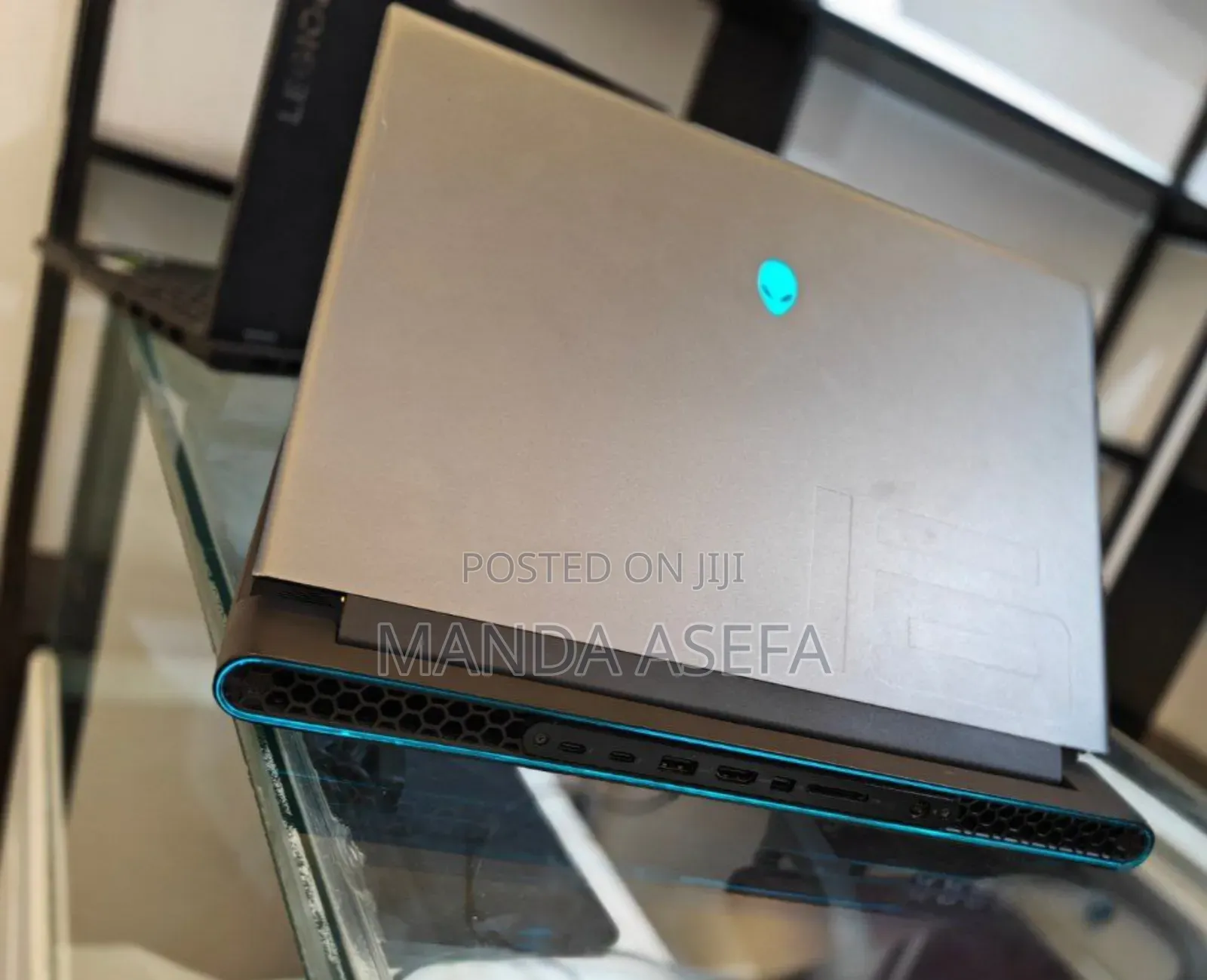 New Laptop Alienware M17x R2 32GB Intel Core I9 SSD 1T