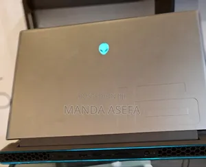 New Laptop Alienware M17x R2 32GB Intel Core I9 SSD 1T