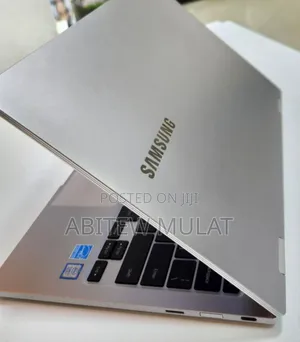 New Laptop Samsung NP-X360 16GB Intel Core I7 SSD 512GB