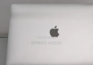 Photo - New Laptop Apple MacBook Pro 2017 8GB Intel Core I5 SSD 256GB