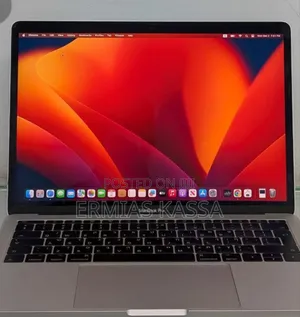 New Laptop Apple MacBook Pro 2017 8GB Intel Core I5 SSD 256GB