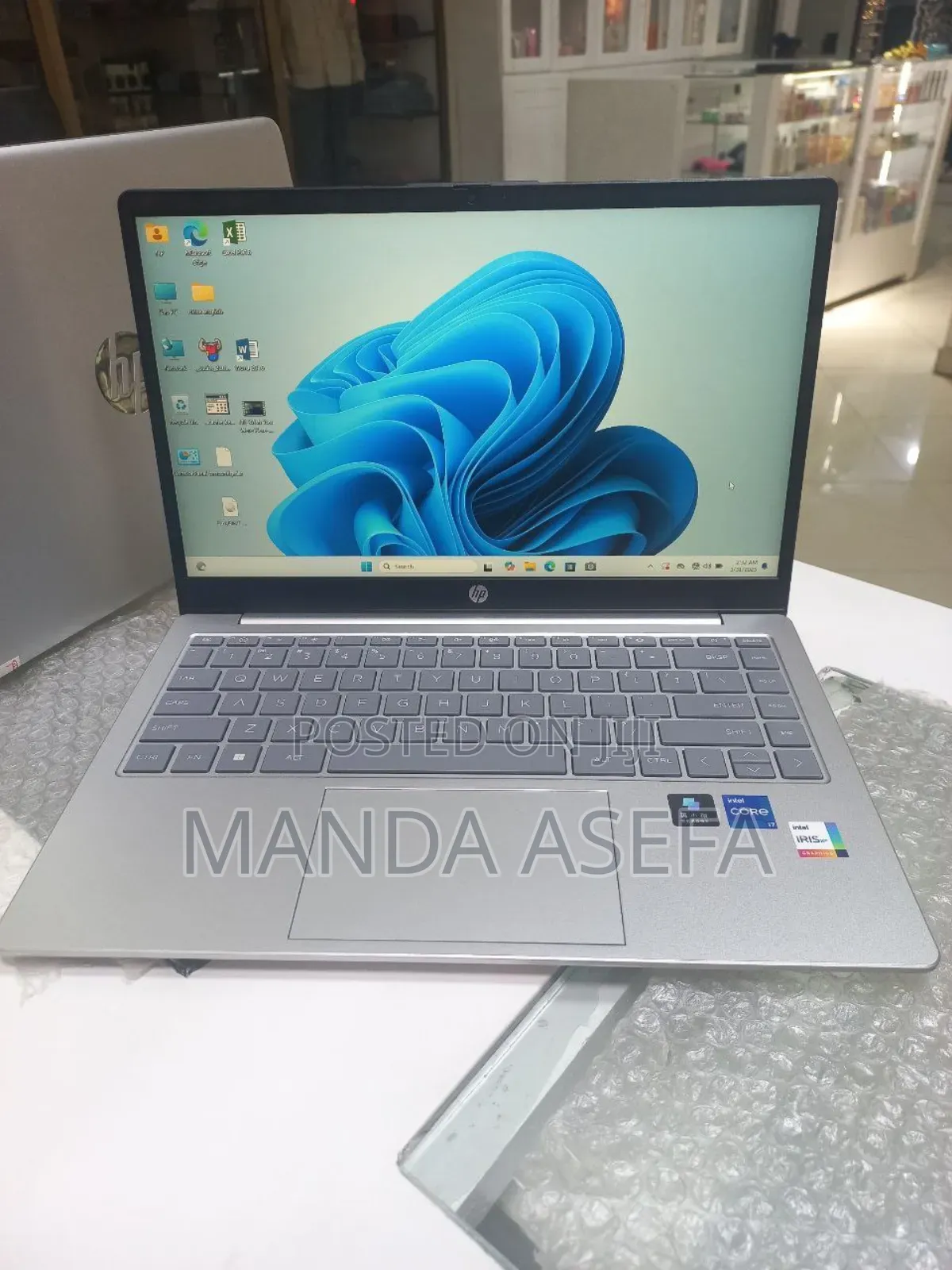 New Laptop HP Stream Notebook 16GB Intel Core I7 SSD 512GB