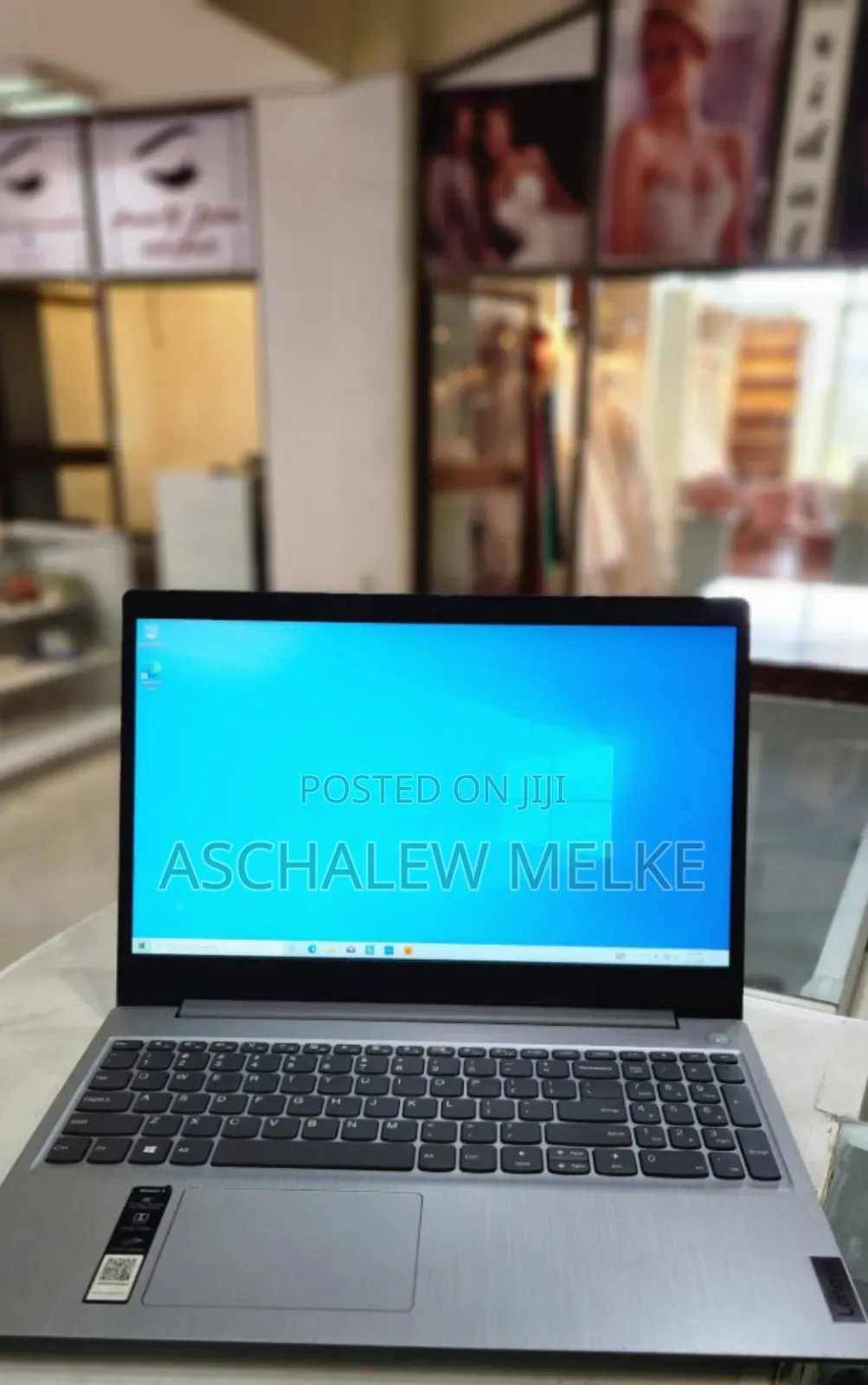 New Laptop Lenovo Ideapad 3 8GB Intel Core I3 SSD 256GB