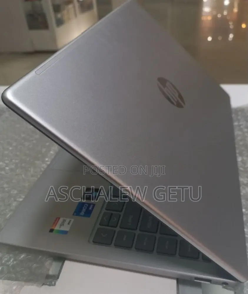New Laptop HP Stream Notebook 16GB Intel Core I7 SSD 512GB