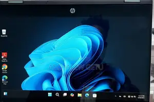 New Laptop HP Pavilion 15 8GB Intel Core I5 SSD 256GB